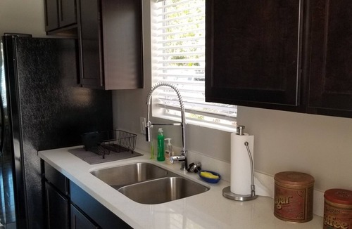 Rancho Oakey House | Beautiful home 5min from where you want to be.
