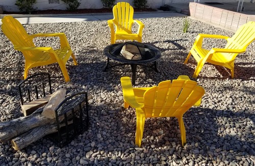 Rancho Oakey House | Beautiful home 5min from where you want to be.