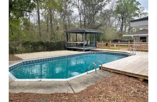 Shenandoah House | Beautiful home away from home! Relax, swim, sit by the fire!