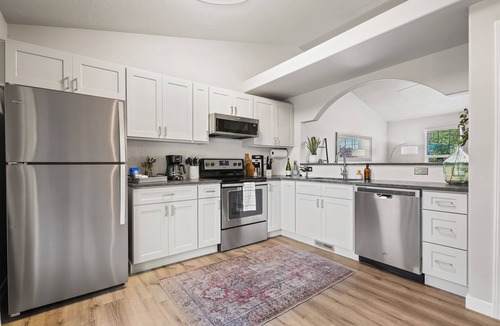 Boise House | Beautiful Home-Centrally Located off Eagle Rd