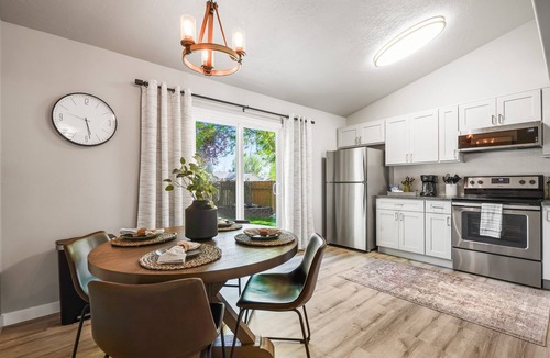 Boise House | Beautiful Home-Centrally Located off Eagle Rd