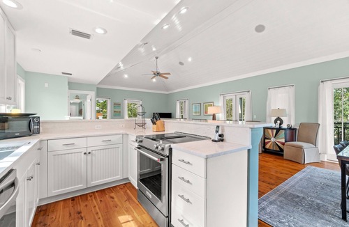 Seacrest House | Beautiful home close to pool & beach, close to The Big Chill