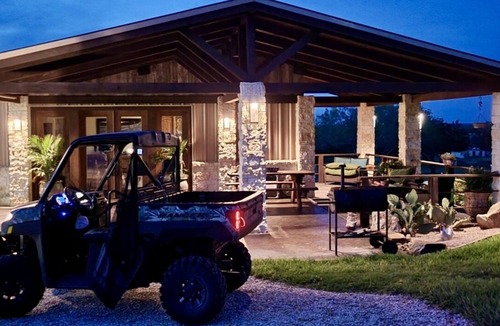 Robstown House | Beautiful Home for a traveling professional or a simple getaway!