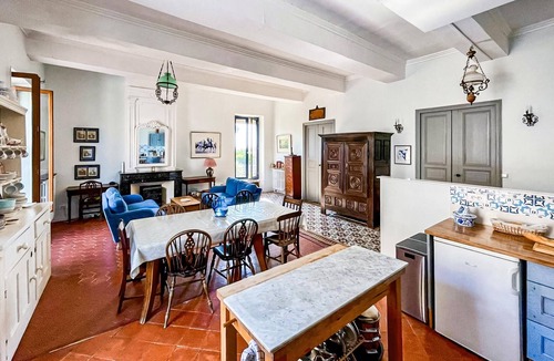 Alignan-du-Vent House | Beautiful home in Alignan-Du-Vent