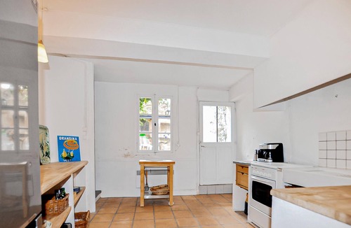 Palau-del-Vidre House | Beautiful home in Palau-Del-Vidre with WiFi