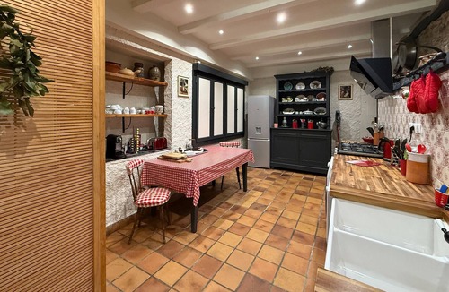 Saint-Paul-la-Roche House | Beautiful home in St Paul La Roche