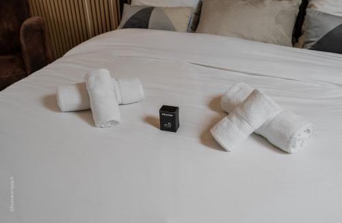 Torcy Apartment | Beautiful home - Hot tub - 20 min to Disney - Sleeps 5