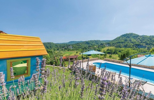 Gracisce House | Beautiful home in Gologoricki Dol