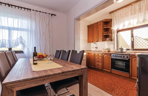 Sveti Filip i Jakov House | Beautiful home in Sv. Filip i Jakov