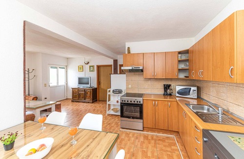 Veliki Drvenik House | Beautiful home in Drvenik Veliki