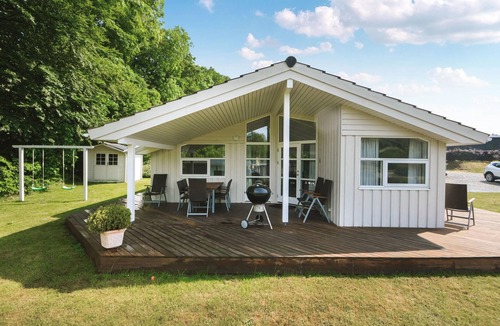 Aabenraa House | Beautiful home in Aabenraa with sauna