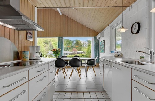 Aabenraa House | Beautiful home in Aabenraa with WiFi