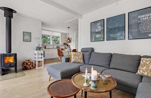Sømarken House | Beautiful home in Aakirkeby with WiFi