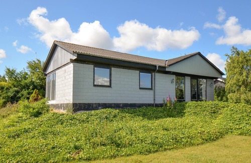 Allingabro House | Beautiful home in Allingåbro with WiFi