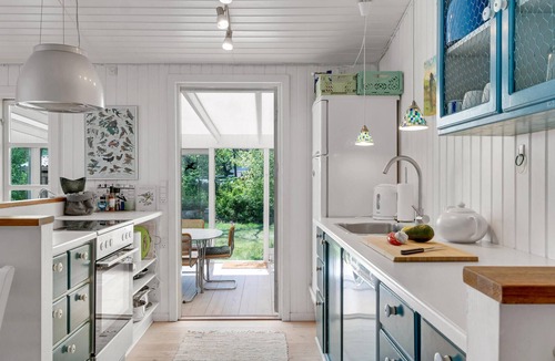 Hoeve Strand House | Beautiful home in Asnæs with WiFi