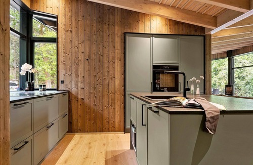 Hvidbjerg Strand House | Beautiful home in Børkop with sauna