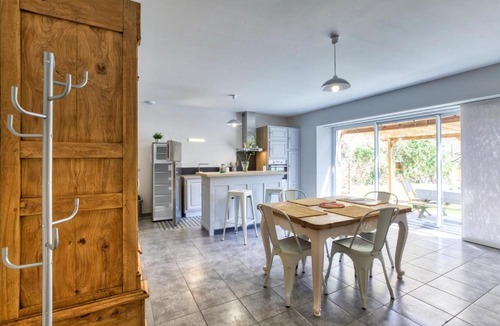 Baraqueville House | Beautiful Home In Baraqueville With Wifi