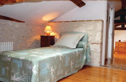 Beauville House | Beautiful home in Beauville with 5 Bedrooms, WiFi and Outdoor swimming pool
