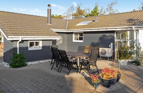 Blavand House | Beautiful home in Blåvand with sauna