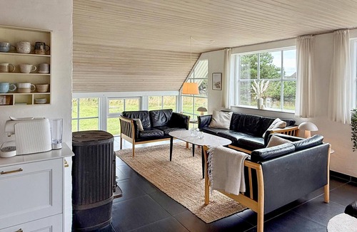 Blavand Strand House | Beautiful home in Blåvand with sauna