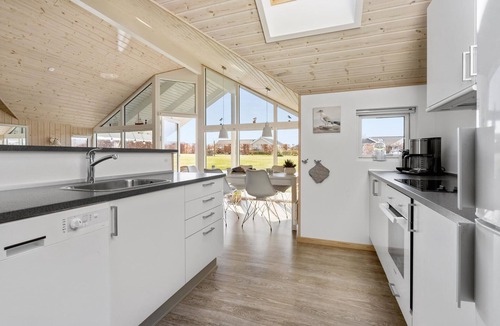 Skastrup House | Beautiful home in Bogense with WiFi