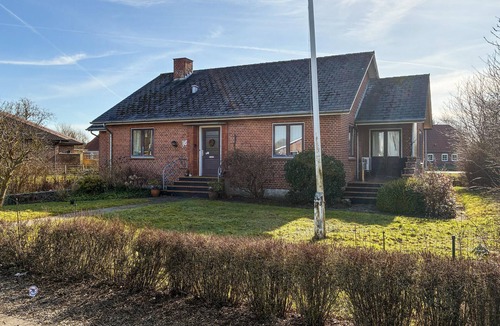 Ballum House | Beautiful home in Bredebro with WiFi