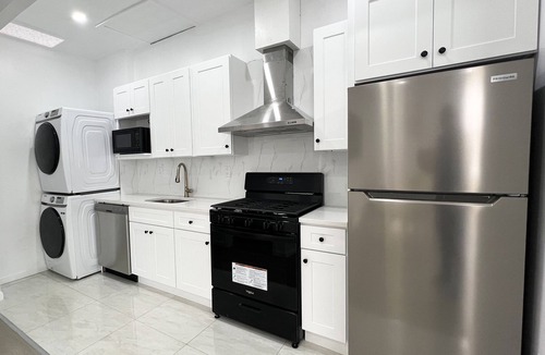 Crown Heights Apartment | Beautiful Home in Brooklyn NY