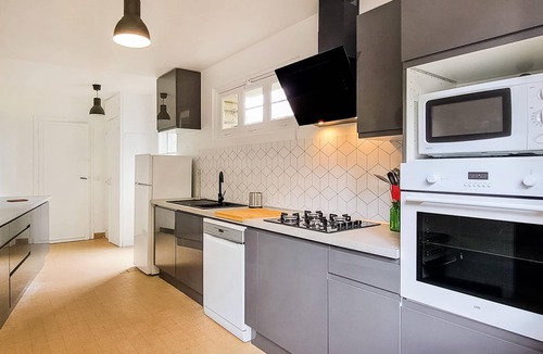 Colombieres House | Beautiful home in Colombieres with WiFi