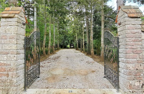 Colombieres House | Beautiful home in Colombieres with WiFi