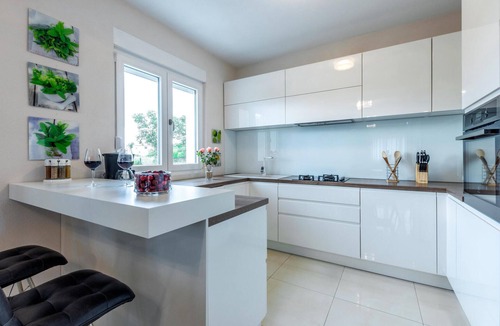 Dicmo House | Beautiful home in Dicmo with sauna