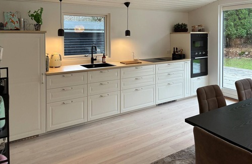 Dronningmolle House | Beautiful home in Dronningmølle with WiFi