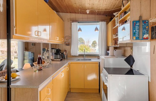 Kongsnæs House | Beautiful home in Stubbekøbing with WiFi