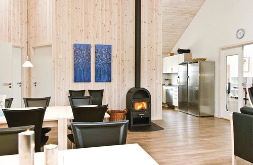 Vejers Strand House | Beautiful home in Vejers Strand with sauna