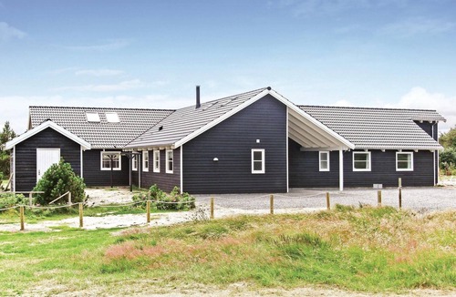Vejers Strand House | Beautiful home in Vejers Strand with sauna