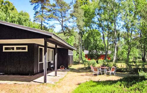 Pedersker House | Beautiful Home In Nexø With Wifi