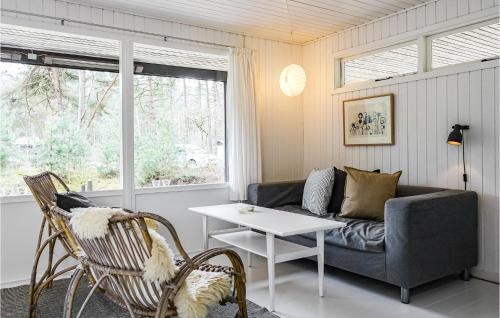 Pedersker House | Beautiful Home In Nexø With Wifi