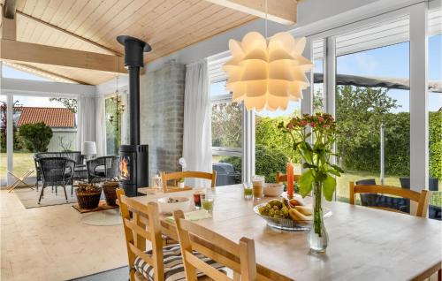 Dronningmolle House | Beautiful Home In Dronningmølle