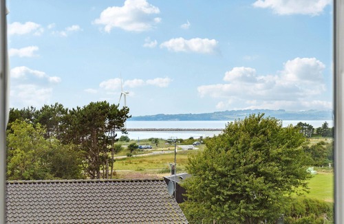 Øer Strand House | Beautiful home in Ebeltoft with sauna
