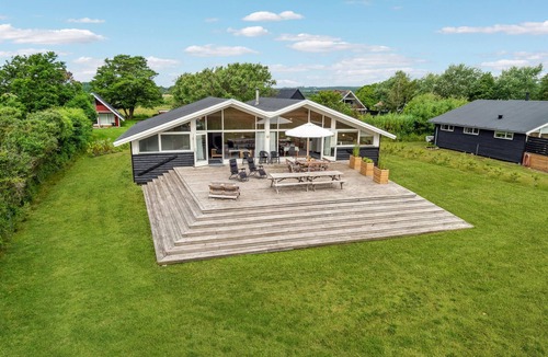Elsegarde Strand House | Beautiful home in Ebeltoft with sauna