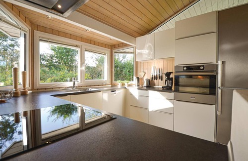 Handrup Strand House | Beautiful home in Ebeltoft with sauna