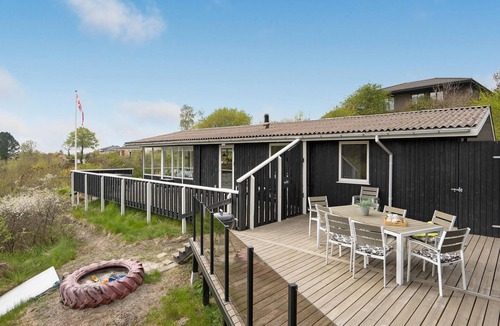 Handrup House | Beautiful home in Ebeltoft with house sea view
