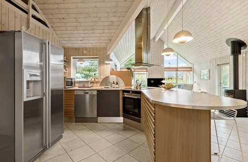 Ebeltoft House | Beautiful home in Ebeltoft with WiFi