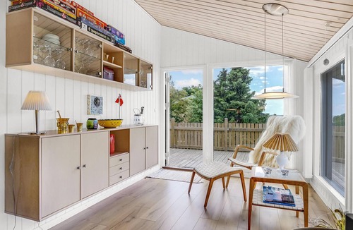 Egsmark Strand House | Beautiful home in Ebeltoft with house sea view