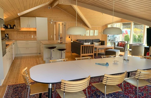 Øksenmølle House | Beautiful home in Ebeltoft with WiFi
