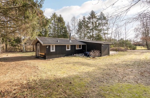 Øksenmølle House | Beautiful home in Ebeltoft with kitchen