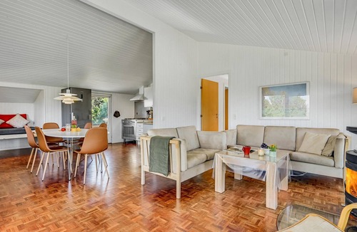 Syddjurs Kommune House | Beautiful home in Ebeltoft with WiFi