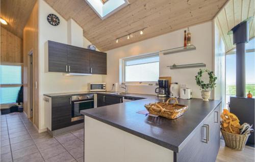 Ebeltoft House | Beautiful Home In Ebeltoft With Sauna
