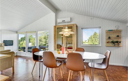 Syddjurs Kommune House | Beautiful Home In Ebeltoft With Wifi