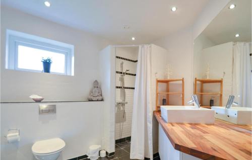 Skæring House | Beautiful Home In Egå With Kitchen