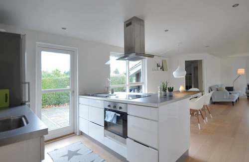 Skæring House | Beautiful home in Egå with kitchen